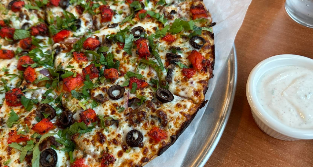 Tandoori Slice in Des Moines, WA