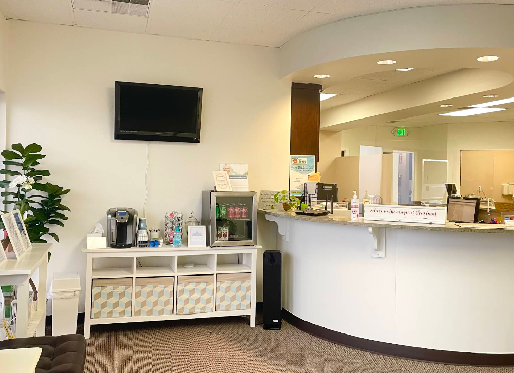 Blooming Dental Implant and Prosthodontics in Des Moines, WA
